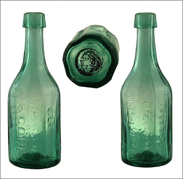 Deep GREEN antique PALMER PERFUME bottle HORSE SHOE shape HAND BLOWN bottle