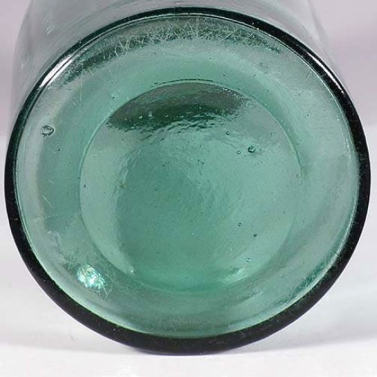 The Hero – FOHBC Virtual Museum of Historical Bottles and Glass